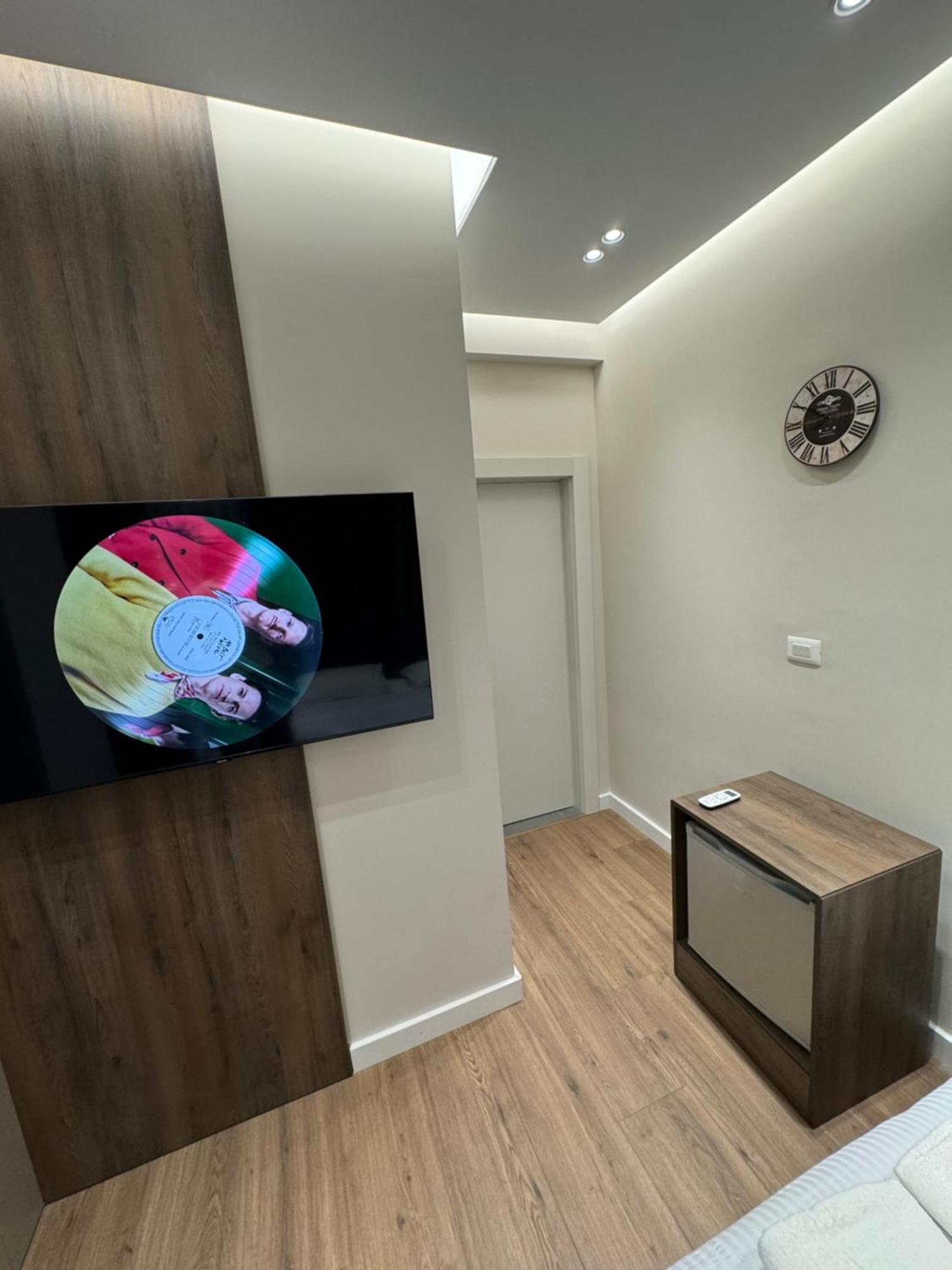 Lux Stay Tiranë Ngoại thất bức ảnh