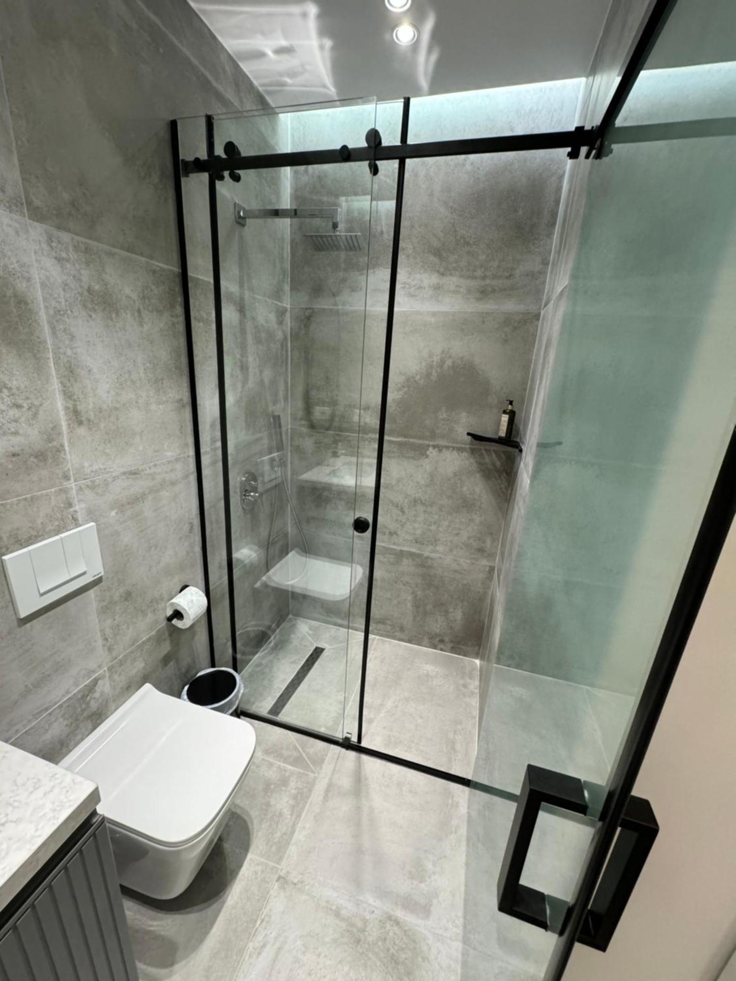Lux Stay Tiranë Ngoại thất bức ảnh