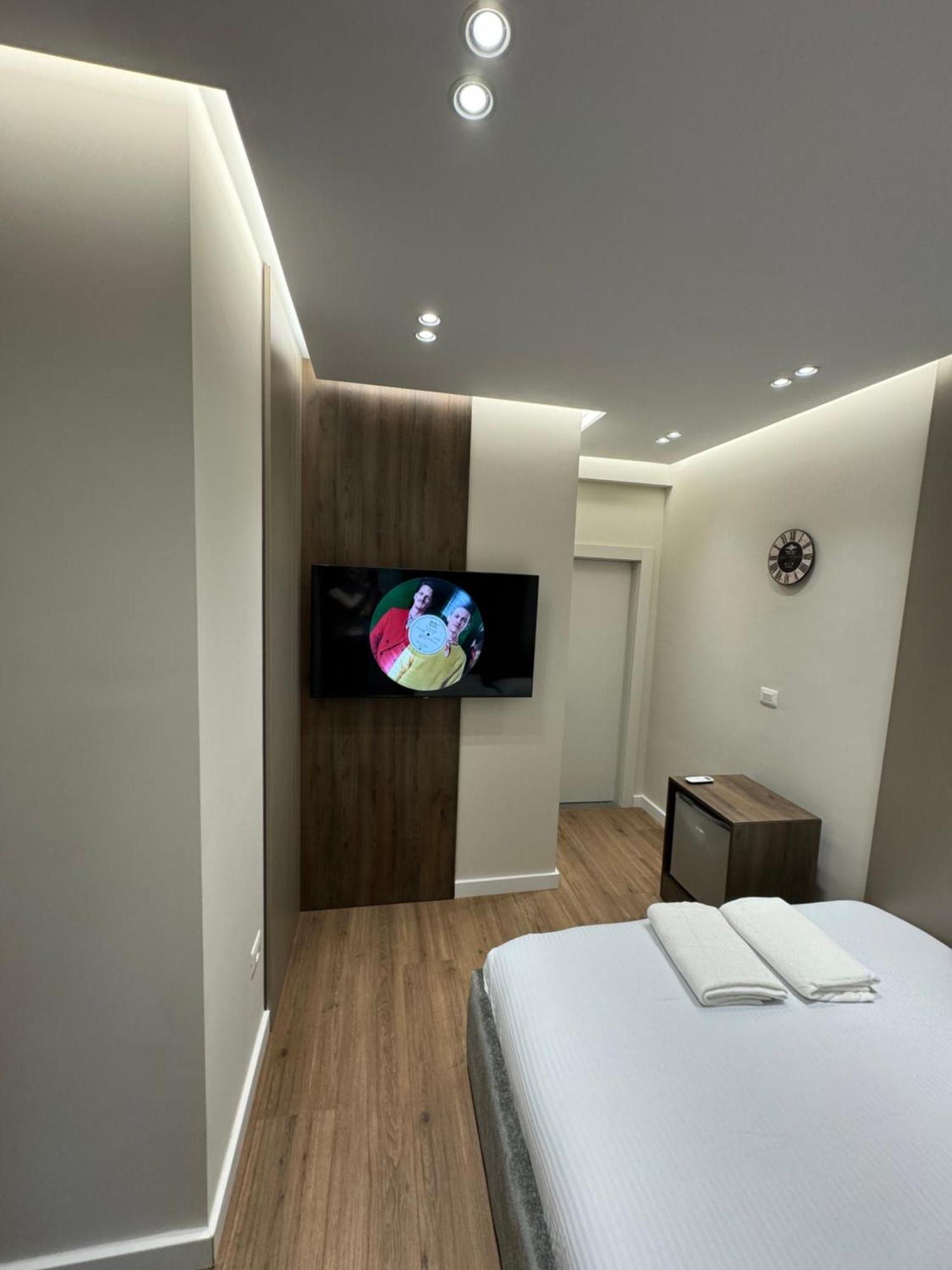 Lux Stay Tiranë Ngoại thất bức ảnh