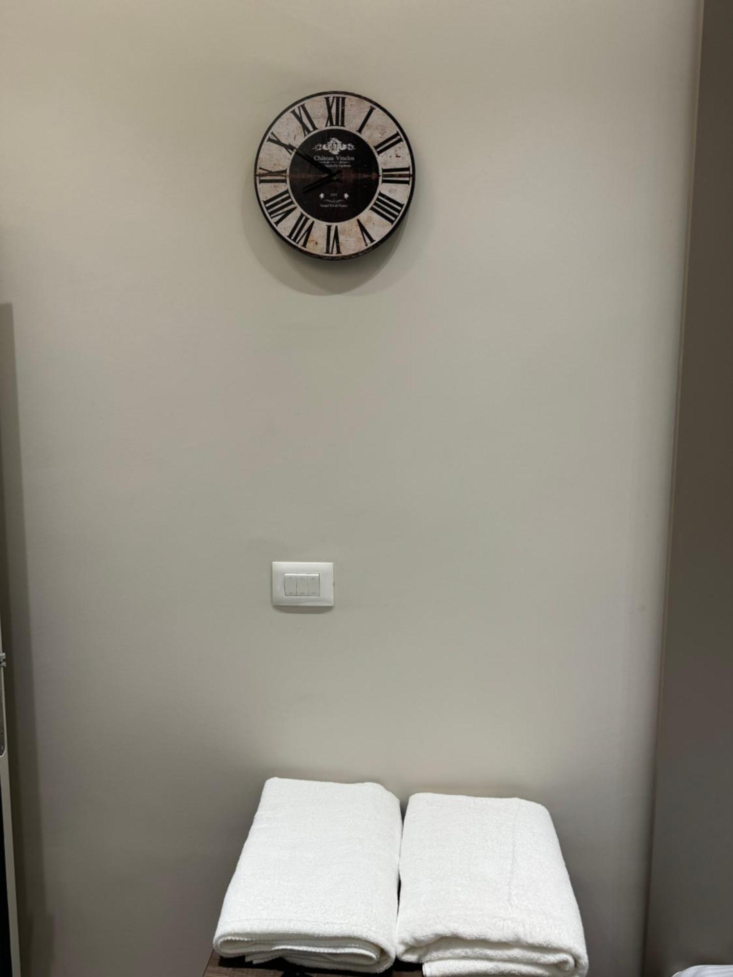 Lux Stay Tiranë Ngoại thất bức ảnh