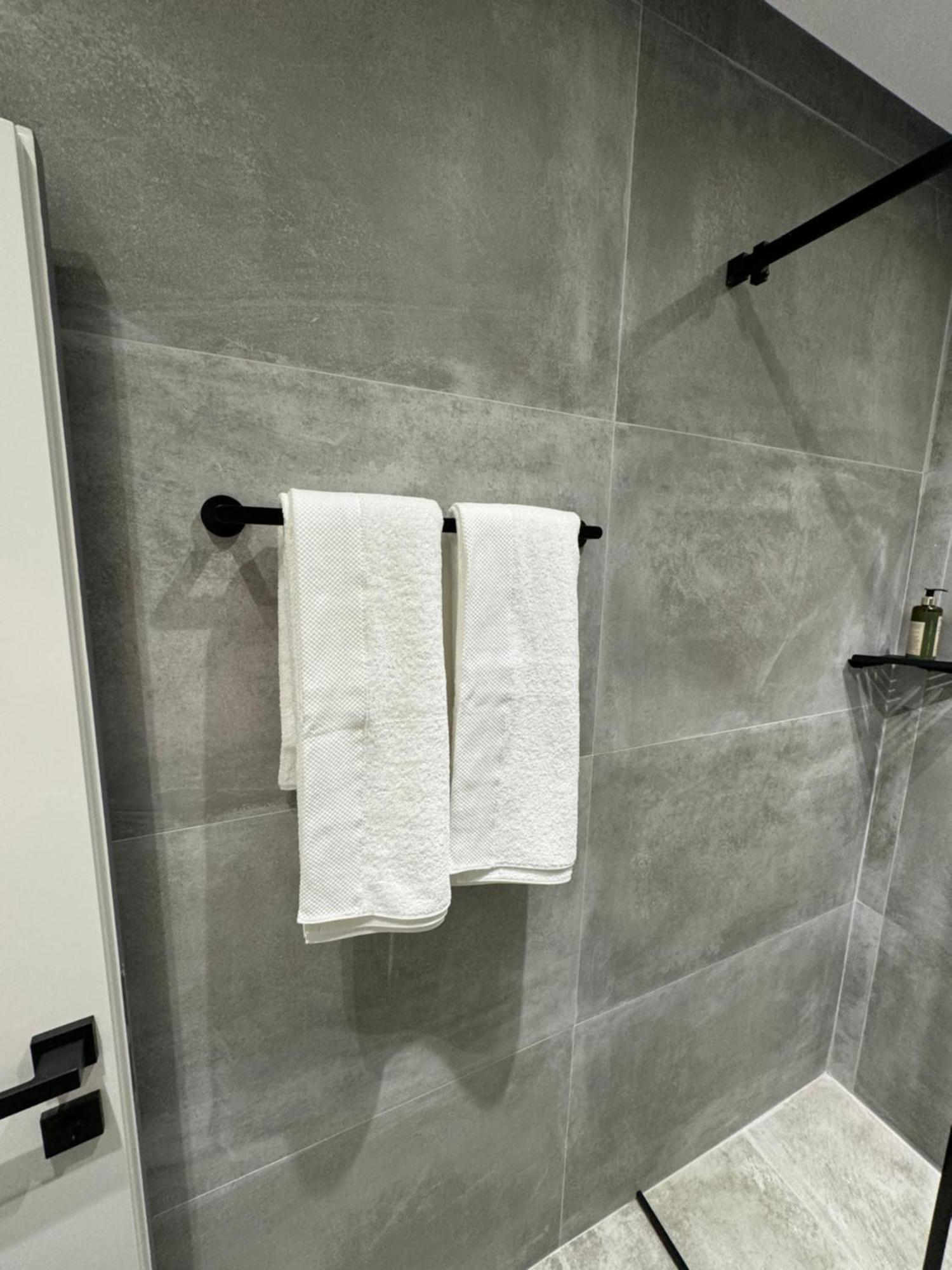 Lux Stay Tiranë Ngoại thất bức ảnh