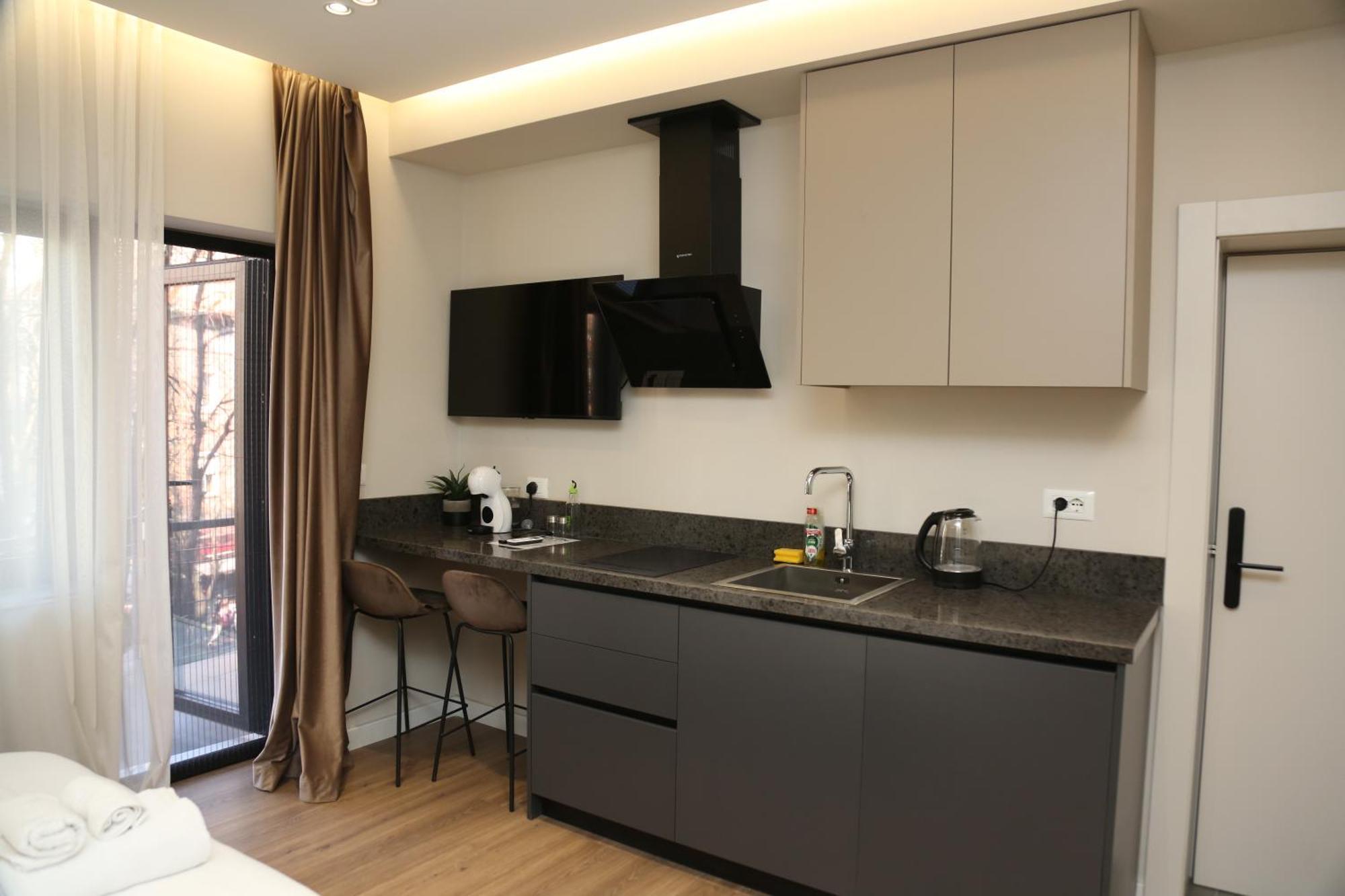 Lux Stay Tiranë Ngoại thất bức ảnh