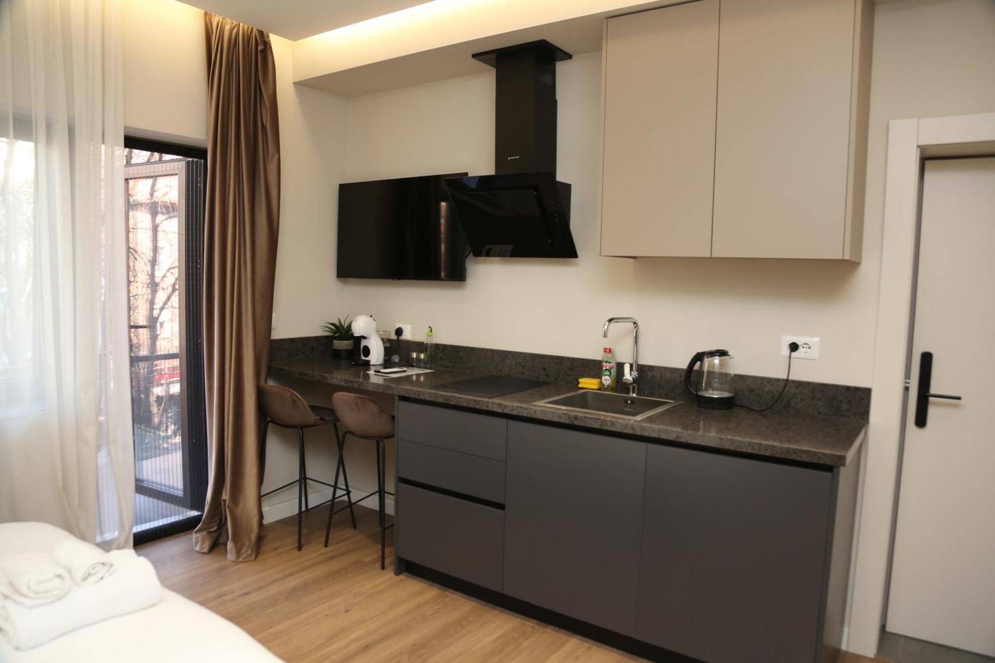 Lux Stay Tiranë Ngoại thất bức ảnh