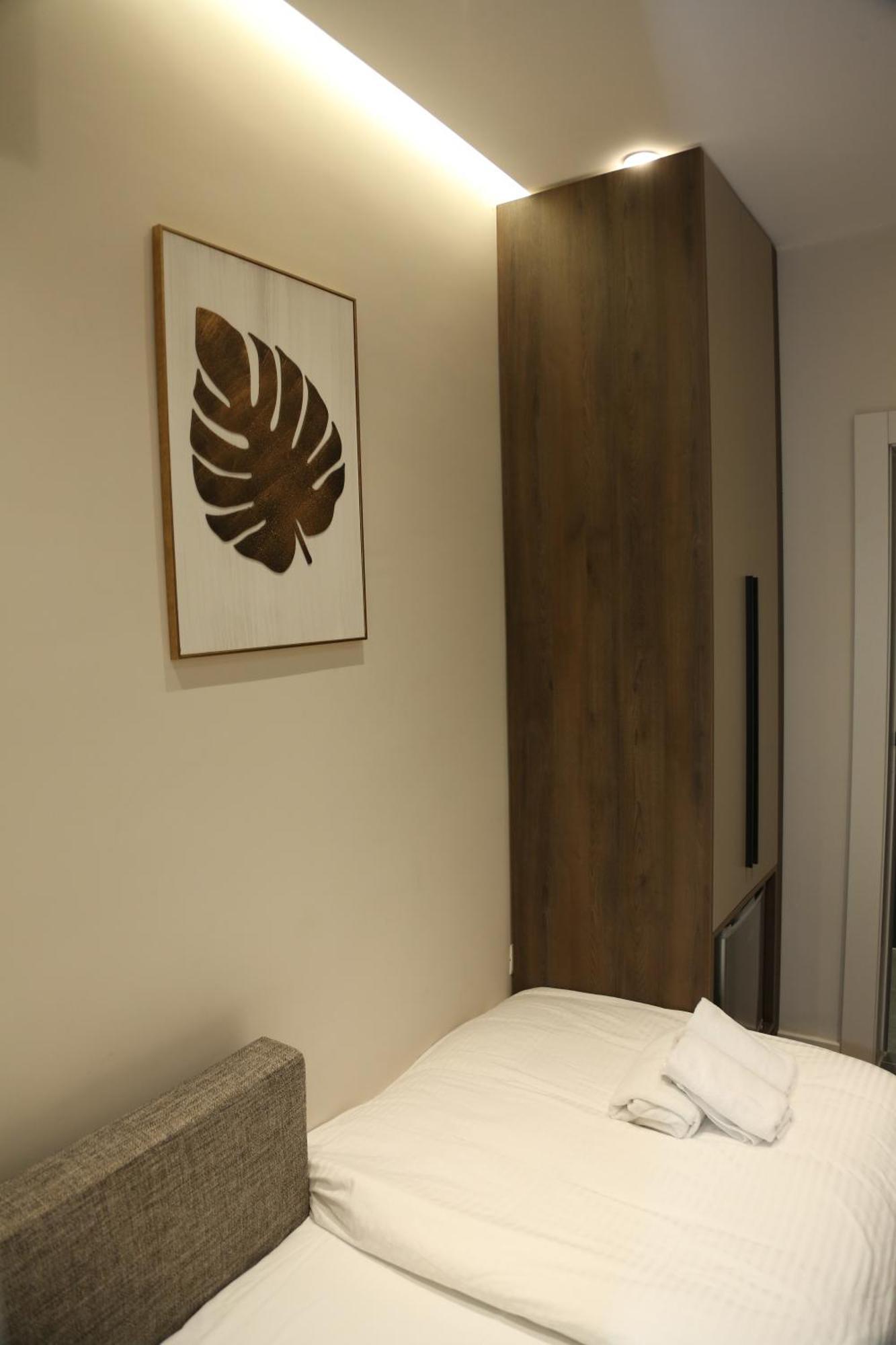 Lux Stay Tiranë Ngoại thất bức ảnh