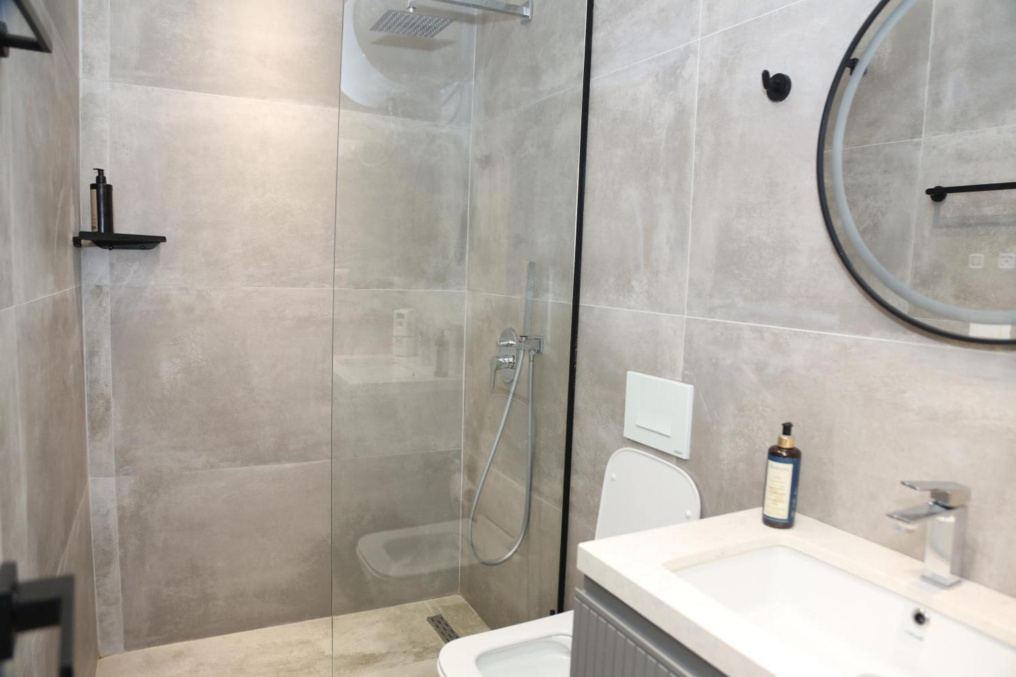 Lux Stay Tiranë Ngoại thất bức ảnh