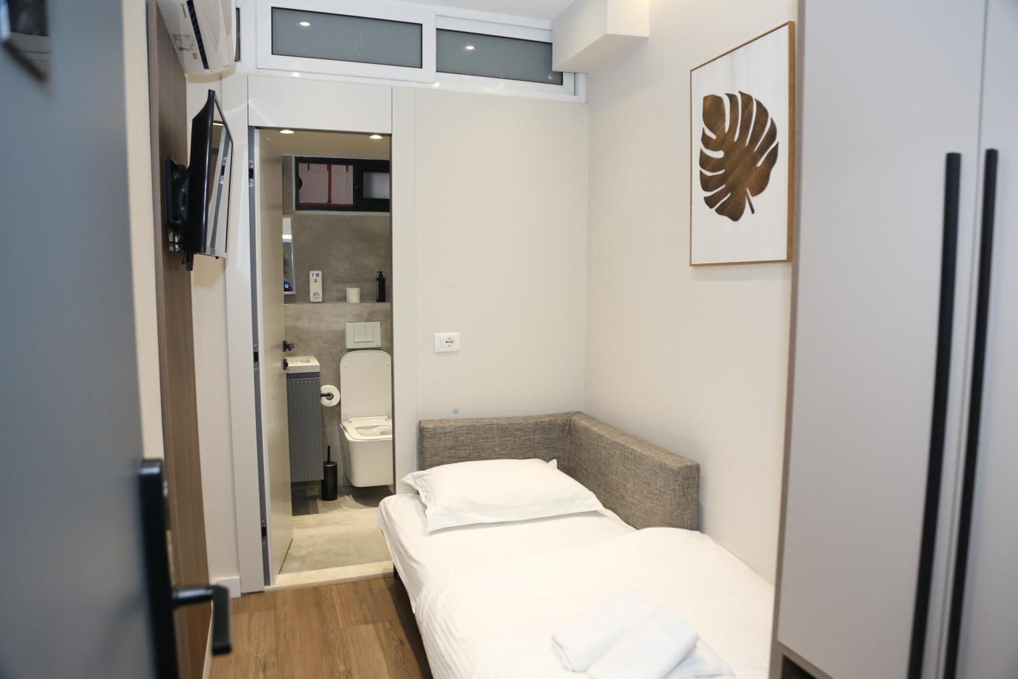 Lux Stay Tiranë Ngoại thất bức ảnh